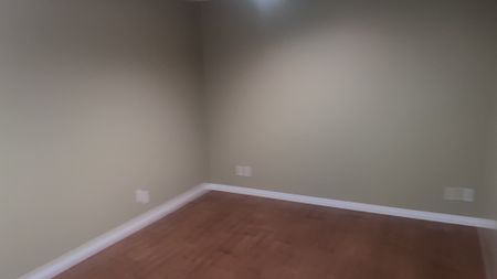 Beautiful 4 Bed Home On Corner Lot In Saddleridge – Prime Location With Suite Potential - Photo 5