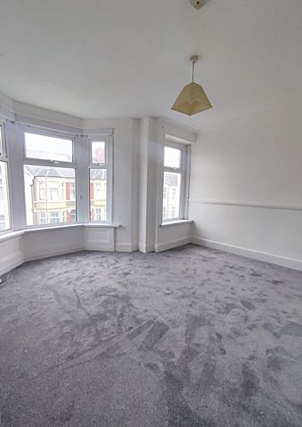 £850 PCM, Spacious Newly Refurbished One Bedroom First Floor Flat in Dogfield Street, Cathays, Cardiff, CF24 4QJ - Photo 5