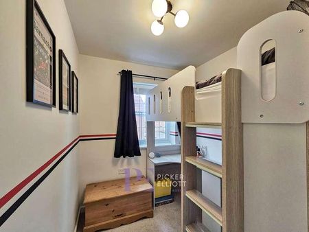 Skylark Road, Hinckley, LE10 - Photo 3