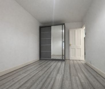 3 Bedroom House To Let - HP12 - Photo 4