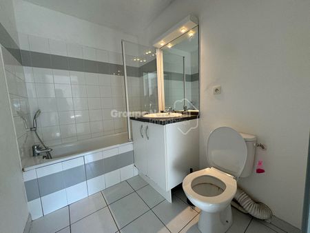 Location Appartement 2 pièces 38m² - Photo 2