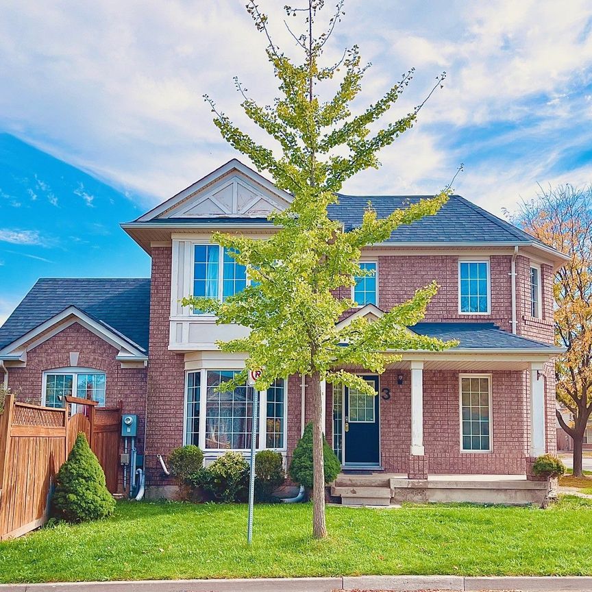 For Lease - 3 Clayborne Avenue, Brampton, Ontario - Photo 2