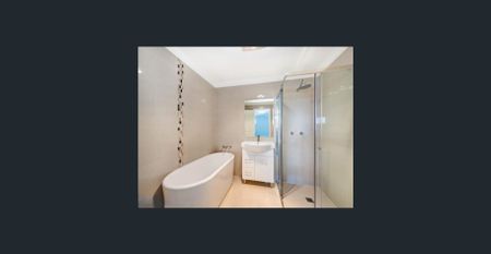 Family Comfort and Versatility in the Heart of Ermington - Photo 5