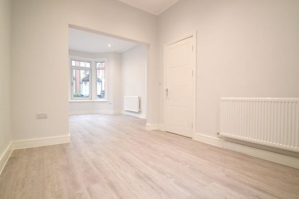 5 bedroom terraced house to rent - Photo 1