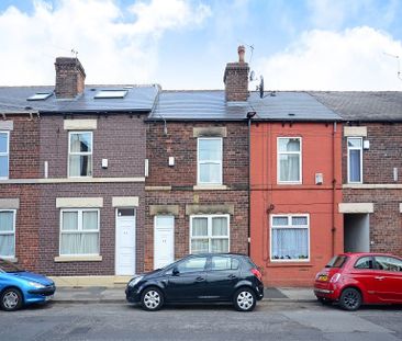 Bruce Road, Sheffield, S11 - Photo 1