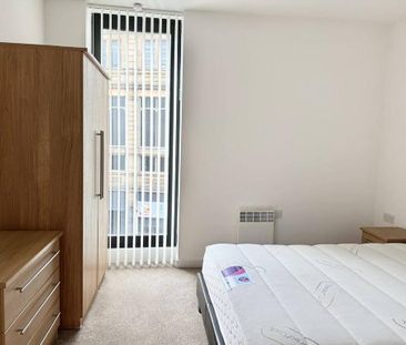 2 bedroom flat to rent - Photo 5