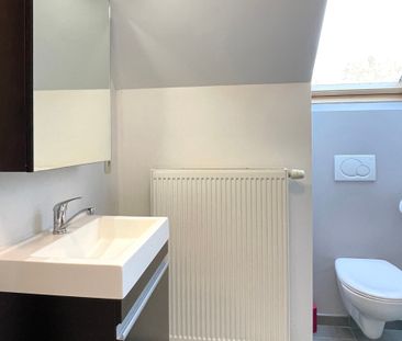 BEZOEKSTOP ! Rustig gelegen multifunctionele woning - Photo 4