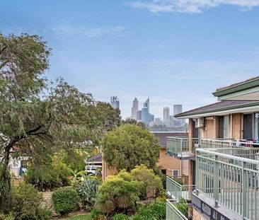 108/6 Manning Terrace - Photo 4