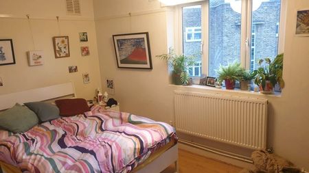 4 Bed Flat, Sir Alexander Road, W3 - Photo 4