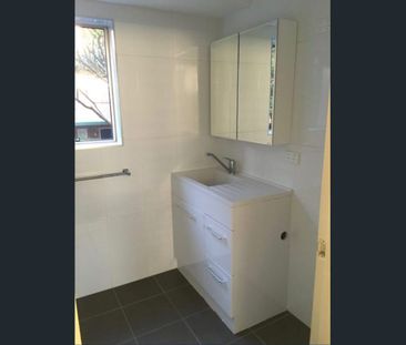 FOR RENT - FUNCTIONAL LIVING IN AN UNBEATABLE LOCATION - Photo 5