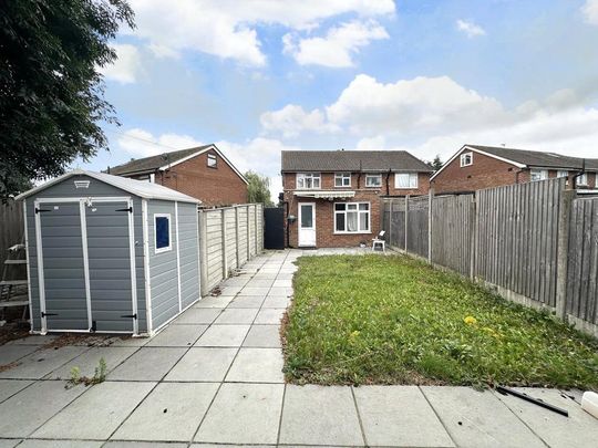 3 bedroom semi-detached house to rent - Photo 1