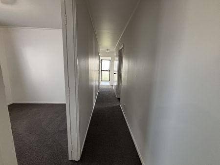 Unit 2, 25 Coombe Avenue, Otara, Auckland - Photo 3