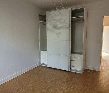 Location Appartement 2 pièces 47m² ISSY LES MOULINEAUX 92130 - Photo 3