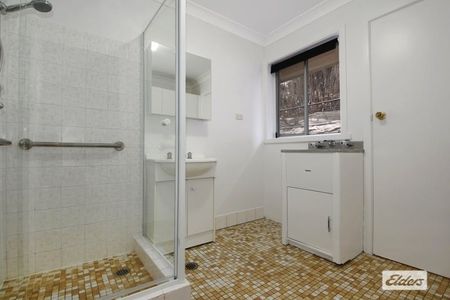 Convenient & Comfortable 2-Bedroom Home in Prime Location - Photo 5