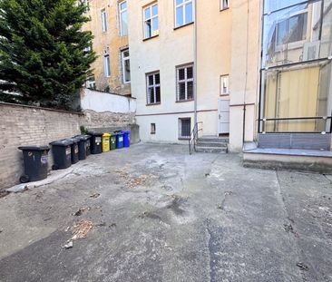 Pronájem bytu 2+1 73 m², Italská , Praha - Fotografie 4