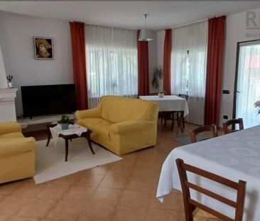 Casa indviduala, cu curte proprie, Bunloc ,Sacele - Fotografie 4