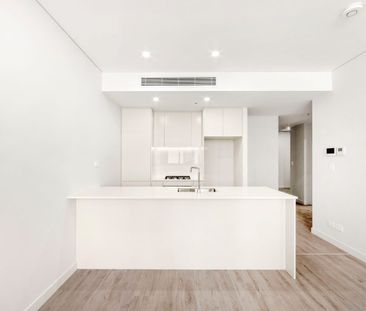 FIRST WEEK'S RENT FREE!!! Stylish, Light-Filled One-Bedroom Apartment - Photo 5