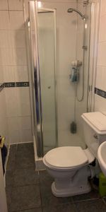 6 bedroom house share to rent - Photo 3