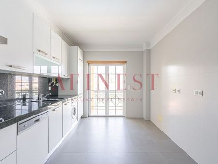 Luxury Flat for rent in Beloura (Sao Pedro Penaferrim), Sintra, Lisbon - Photo 4