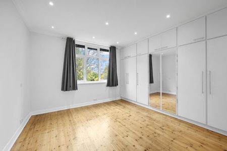 5 bedroom semi-detached house to rent - Photo 4