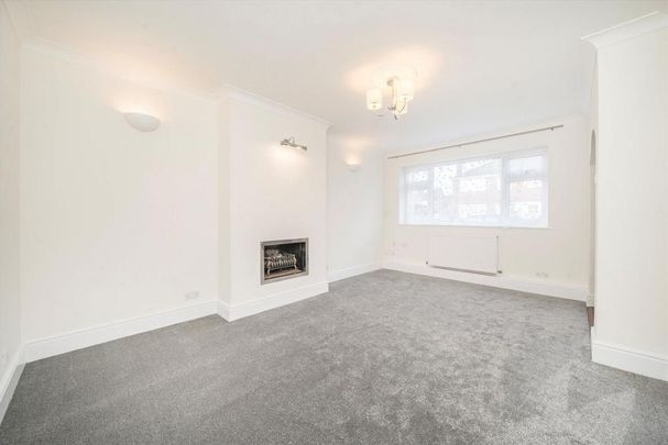 2 bedroom maisonette to rent - Photo 1