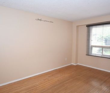 For Lease - 68 Sawdon Drive, Whitby, Ontario - Photo 3