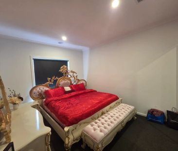 “Luxury Living in a Prime Werribee Location, 131 Grandvista Bouleva... - Photo 5