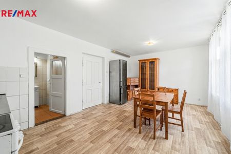 Pronájem domu 61 m², Škvorec - Photo 5
