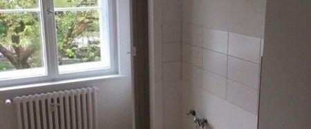 Frisch renovierte Singlewohnung - Photo 1