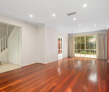 7 Locksley Road, Ivanhoe - Photo 1