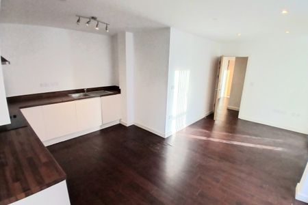 Swingate, STEVENAGE - Photo 5