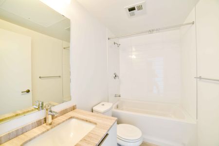 For Lease - 11 Wellesley Street Unit# 5812, Toronto, Ontario - Photo 3