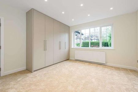 Finchley Road, Golders Green, NW11 - Photo 3