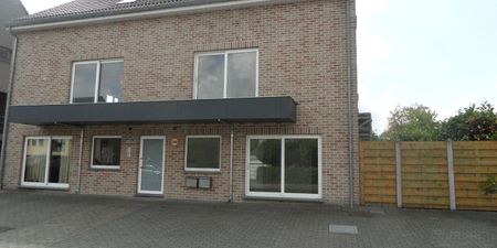 Appartement te huur in Overpelt voor € 825 met 2 slaapkamers - Photo 2