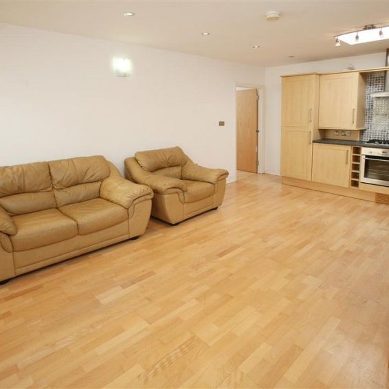 Globe Road, Bethnal Green, London E2 - Photo 1