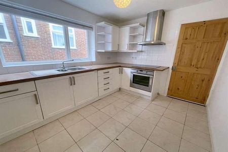 Malines Avenue, Peacehaven, BN10 - Photo 4