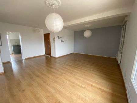 Location Appartement 4 pièces 66m² VALENCE 26000 - Photo 3