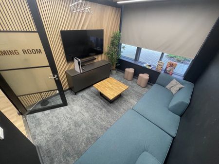 Gold En Suite - Photo 2