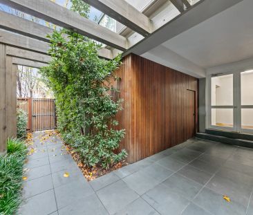 Unit 8/213 Williams Road, South Yarra. - Photo 1