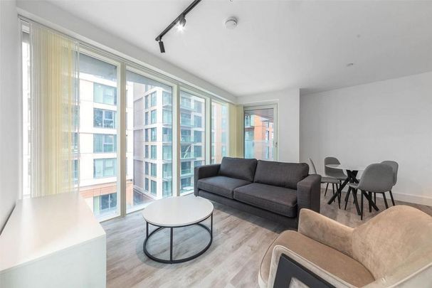 2 bedroom flat to rent - Photo 1