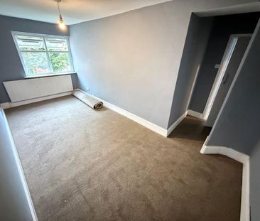 3 bedroom maisonette to rent - Photo 4