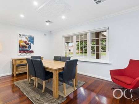 Open the Door To Family Luxury in Fulham Gardens - Photo 5