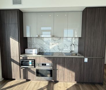 For Lease - 8 Interchange Way Unit# 5112, Vaughan, Ontario - Photo 4