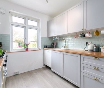 Pinner Park Avenue, Harrow - Photo 4