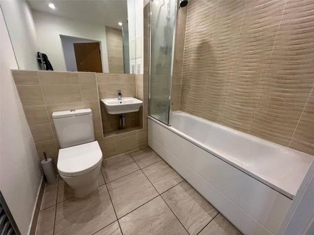 1 bedroom flat to rent - Photo 5