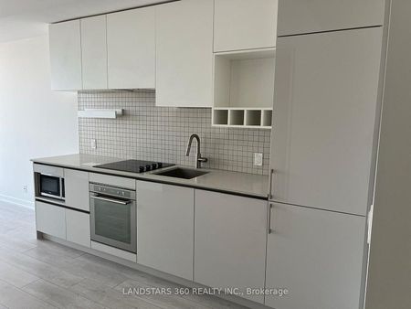 For Lease - 5 Buttermill Avenue Unit# 5601, Vaughan, Ontario - Photo 4