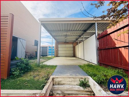 10 Fennessy Way, Forde ACT 2914 - Townhouse For Rent | Domain - Photo 3