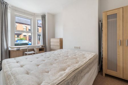 5 bedroom terraced house to rent - Photo 2