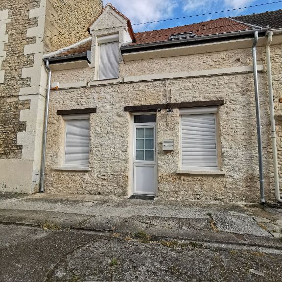 Maison T3 près de MOUY à louer - Photo 1