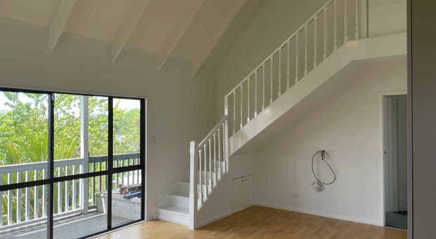 Newly Renovated - 3 Bedroom Home - Photo 1